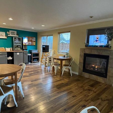 Hi Tide Oceanfront Inn 시사이드 외부 사진