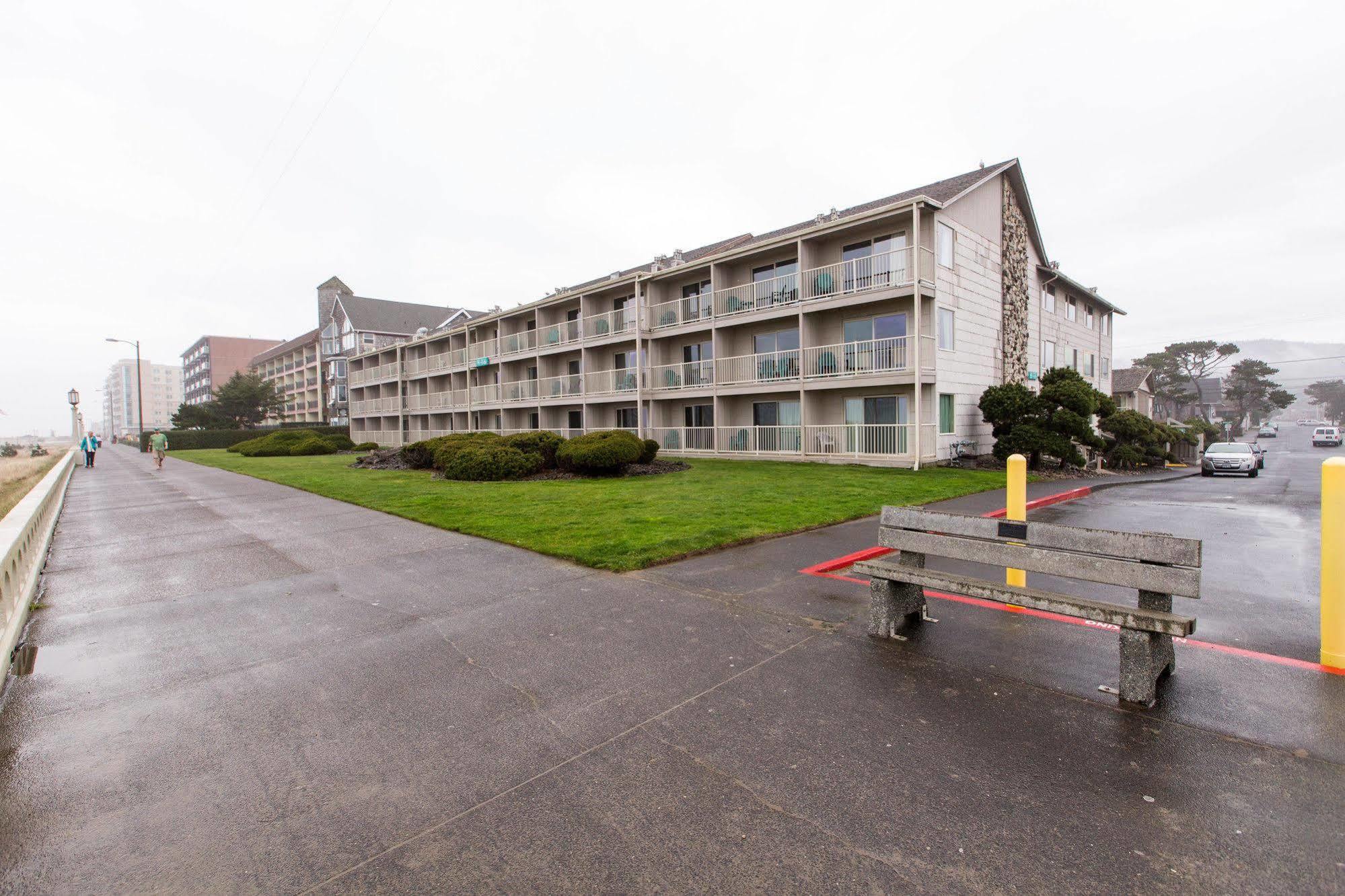 Hi Tide Oceanfront Inn 시사이드 외부 사진