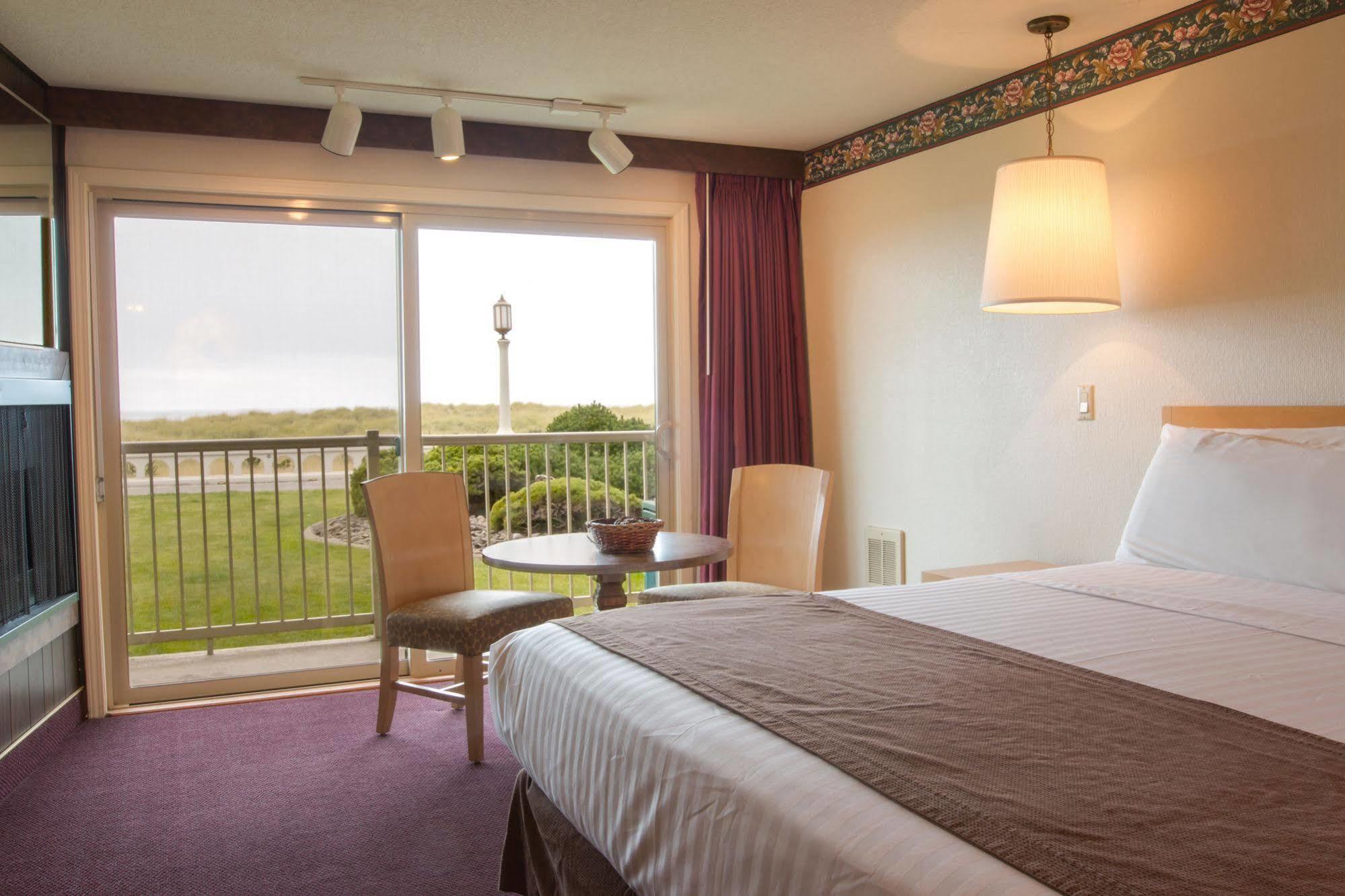 Hi Tide Oceanfront Inn 시사이드 외부 사진